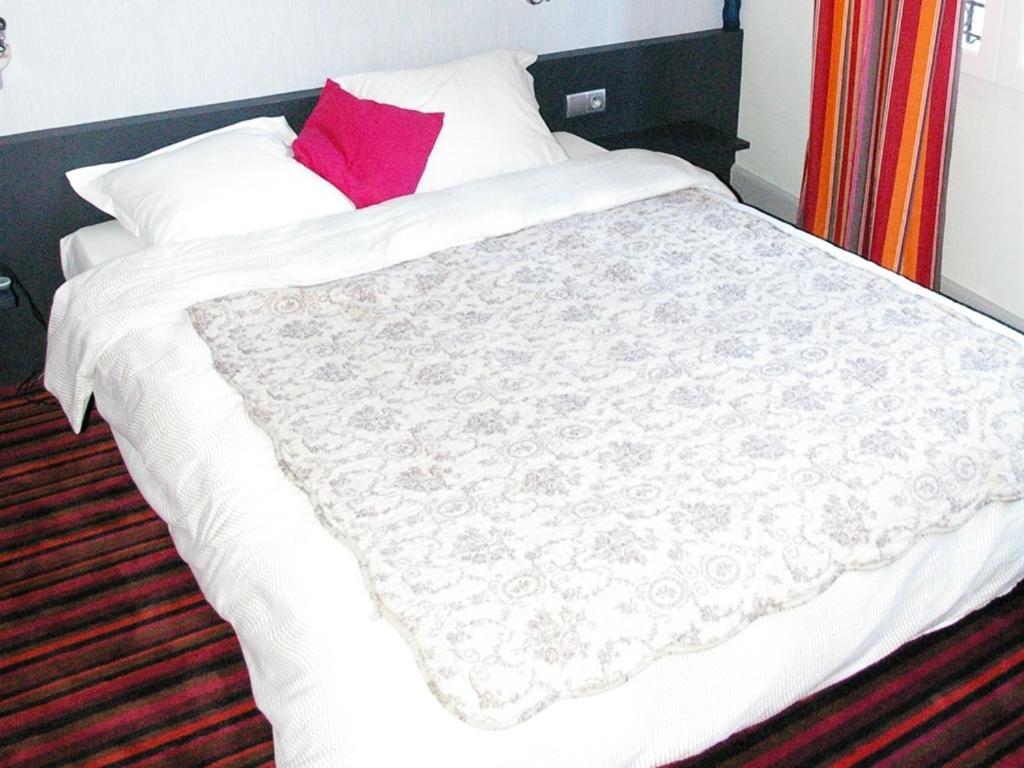 Hotel Latino Reims Centre Δωμάτιο φωτογραφία